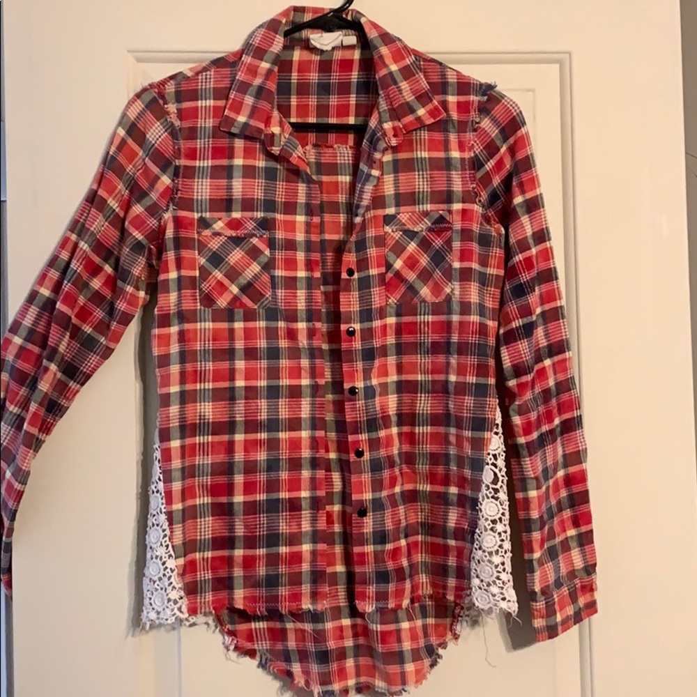 Boutique plaid button up